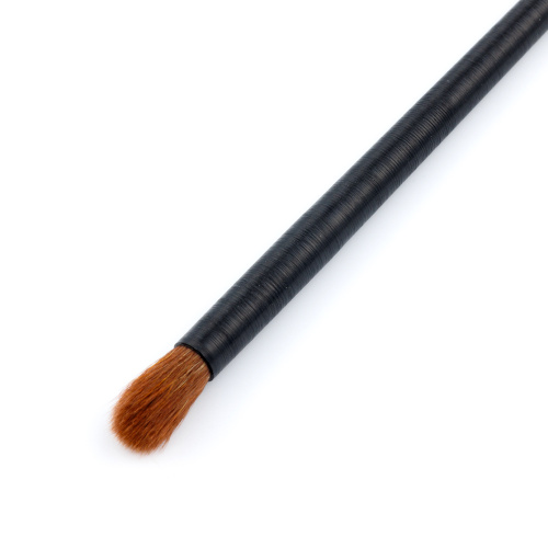 Кисть для растушевки теней DEWAL BR-576